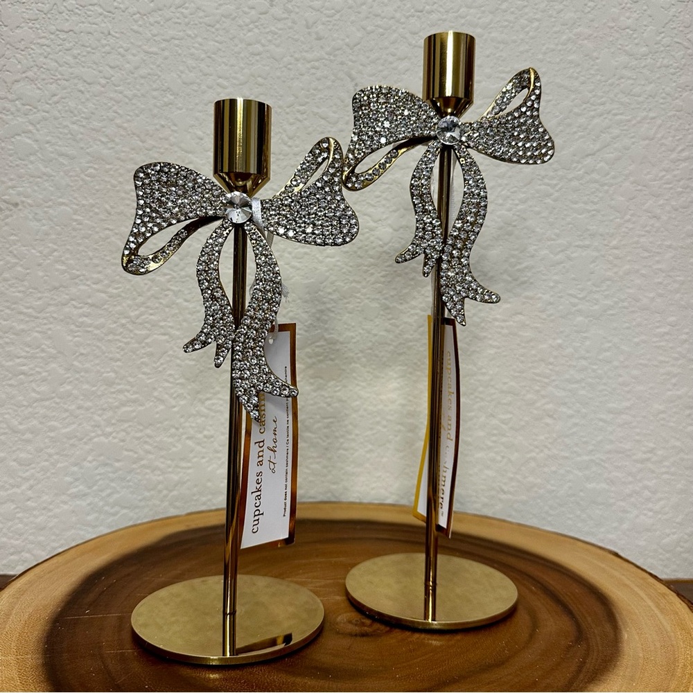 NWT-Cupcakes & Cashmere Set of 2 Gold & Rhinestone Bow Candle Holders 8.5” & 10”